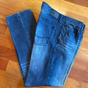 Men’s Bullhead denim!